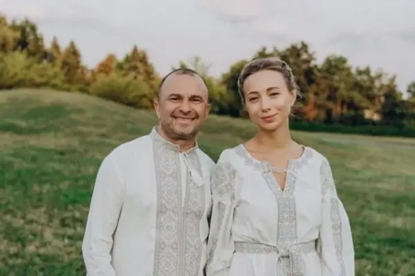 Дружина Віктора Павліка показала його обличчя після невдалого стоматологічного втручання