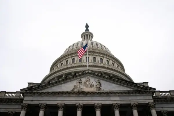 Сім сенаторів США закликали Трампа скасувати дозвіл на імпорт російського дизеля